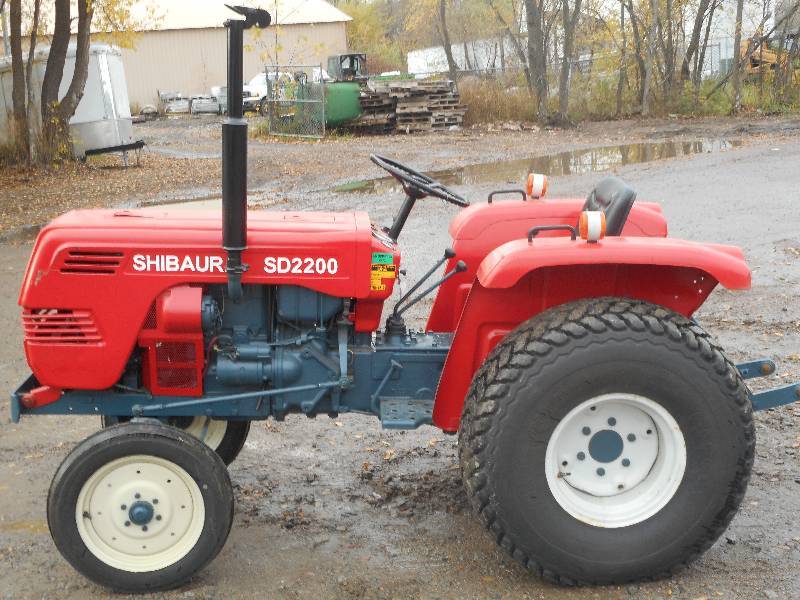 Shibaura SD2200 Tractor, 2-Cylinder... | LE Tractors #8 | K-BID