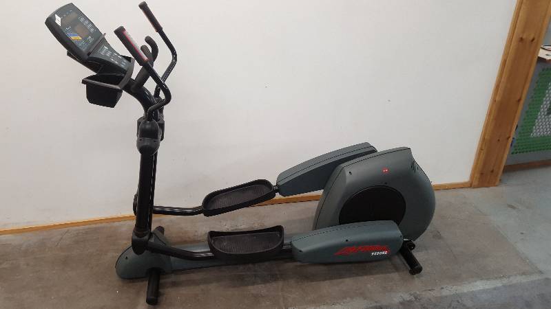 Эллипсоид Life Fitness 9100