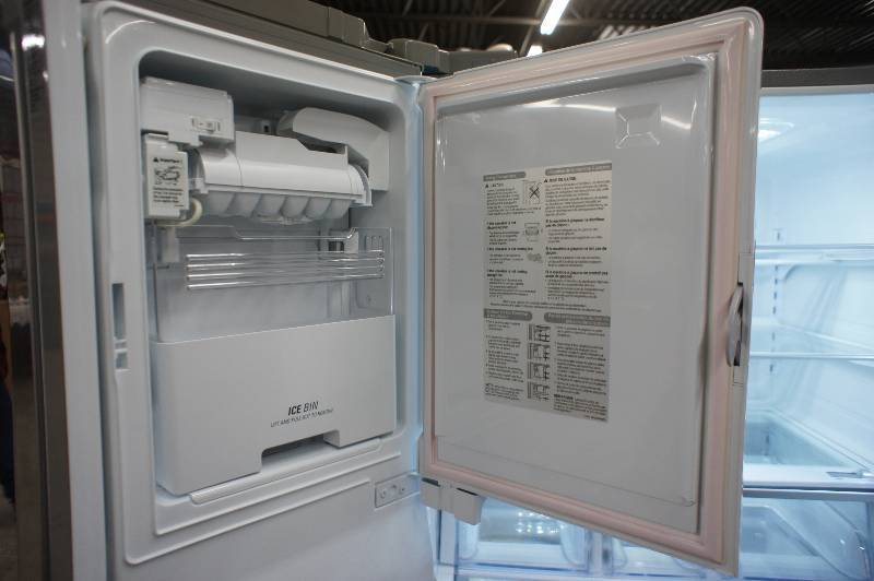 LG Refrigerator - Model # (LFX31945ST) | LG Appliances #452 | K-BID
