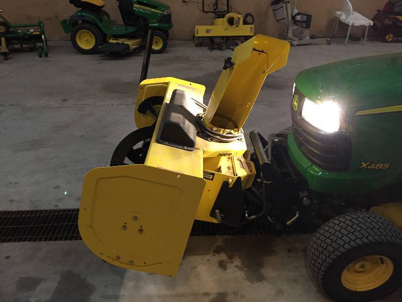 2006 John Deere X485 with cab, snowblower and weight kit. November Consignment Auction. KBID