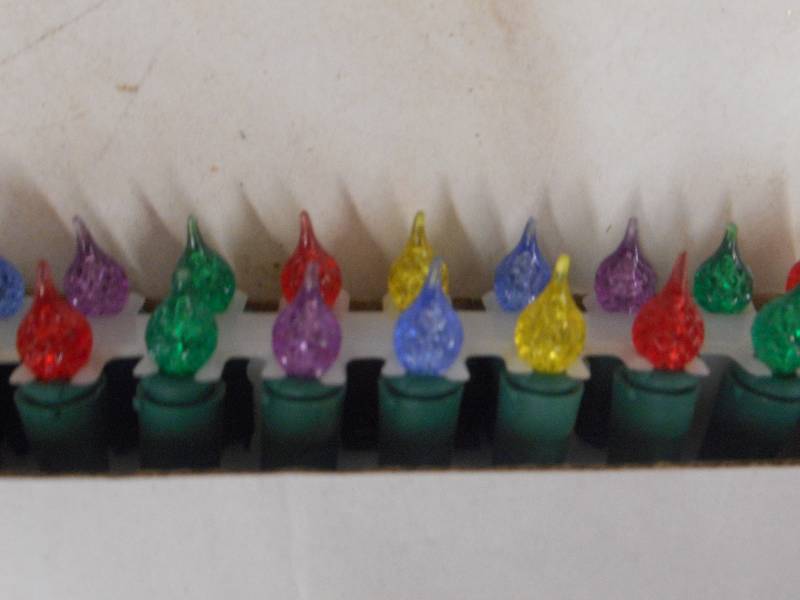 MARTHA STEWART LIVING 50 LED TWINKLING TEARDROP LIJGTS Christmas