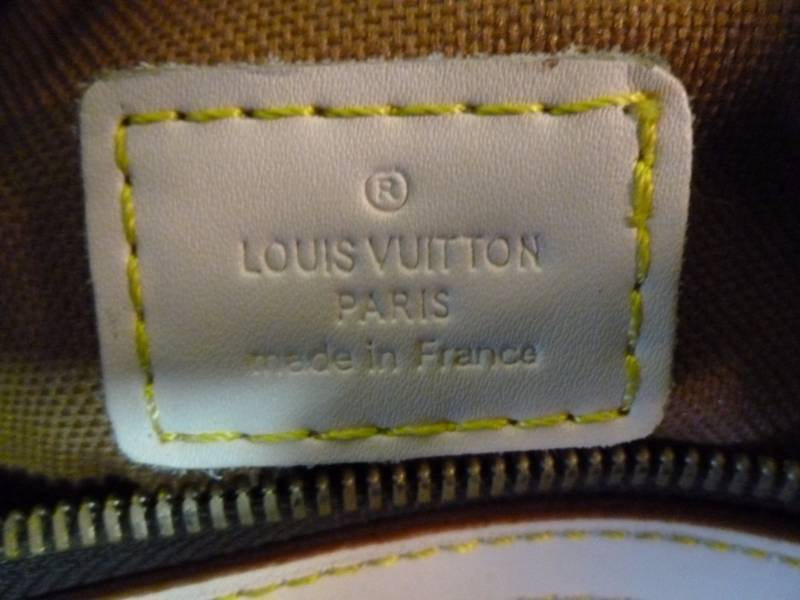 Louis Vuitton Handbag, Manannah #190 Bubble Clock, Designer Cloths,  Samsung Flatscreen, Signs