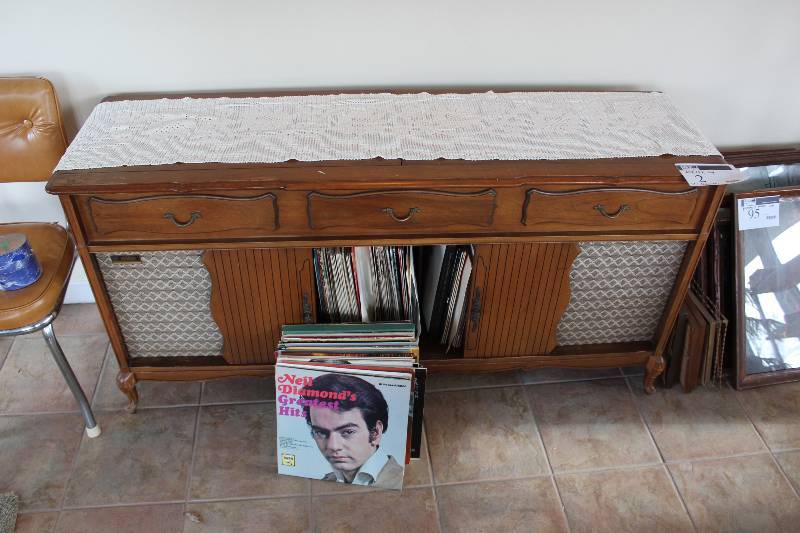 Modern Vintage DuMont Floor Console AM/FM Stereo Radio and Turntable