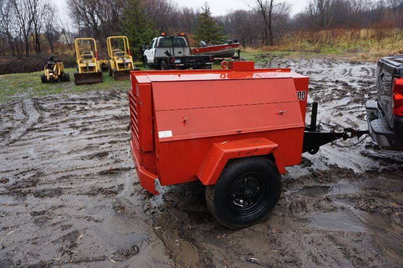 Gordon Smith & Company 100 CFM Gas Powered Air Compressor Chevy Work