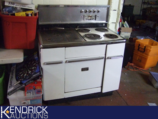 Vintage Monarch Wood Burning/ Electric Stove | KA #145 ISANTI Antiques and  Gift Liquidation Auction (Part 2) | K-BID