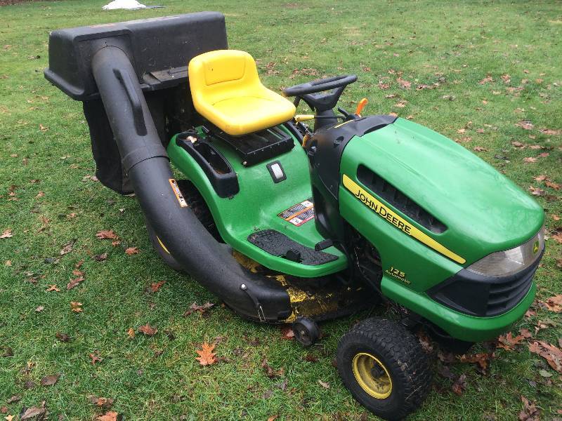 2006 John Deere L125 Riding Lawn Mower | 2006 John Deere L125 Riding ...