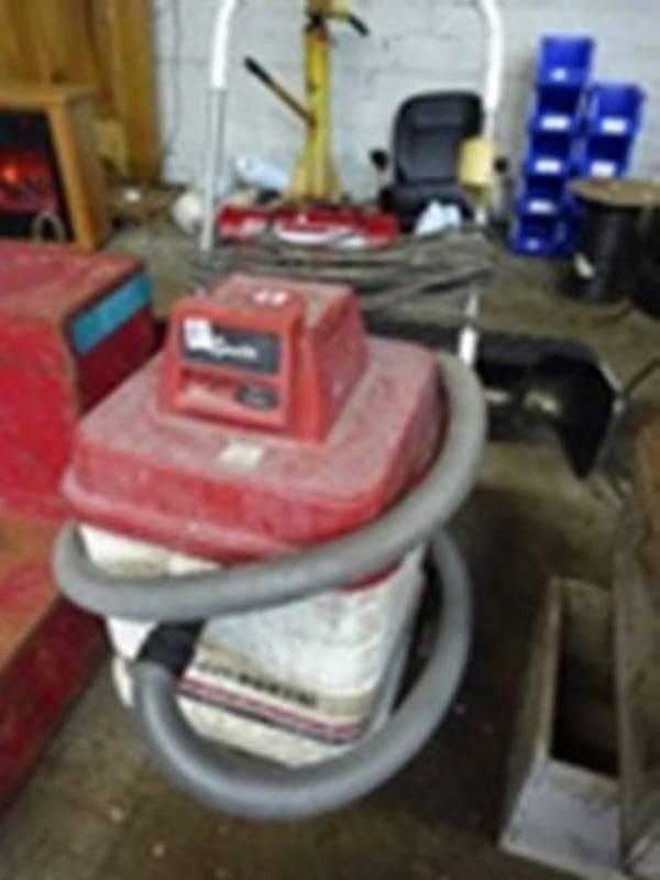 Advance Sprite Wet Dry Vac K & C Auctions Norwood 3 KBID