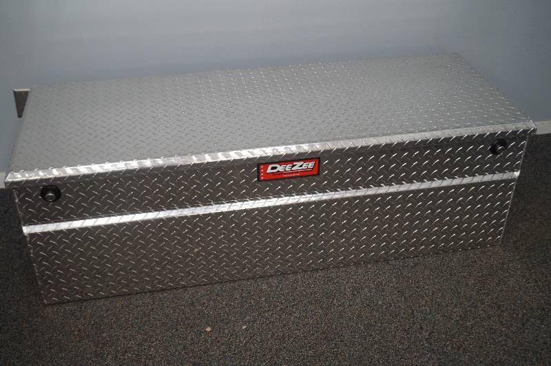 Dee Zee Truck Box >> Dee Zee 5th Wheel Tool Box | Moorhead Liquidation December ... Dee Zee Truck Box >> Dee Zee 5th Wheel Tool Box | Moorhead Liquidation December ...