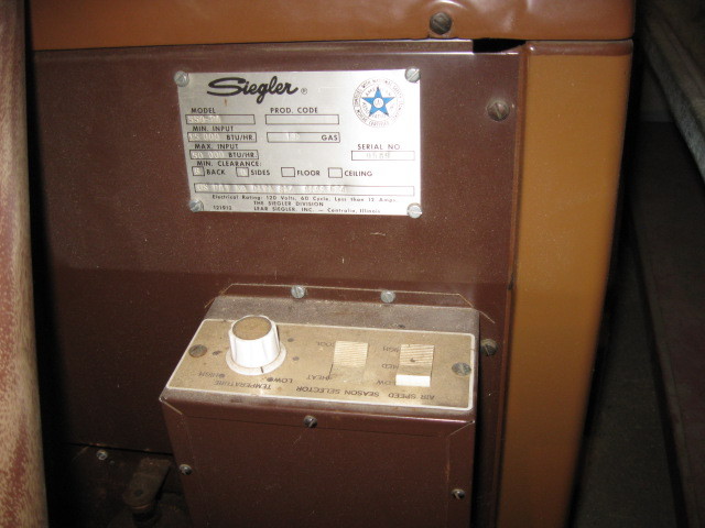 Siegler Gas Heater 15,000-50,000 BTU's Takes LP Gas, 32 Wide | Antique  Furniture, Snowblower, Decoys, Antiques and More MankatoSales | K-BID