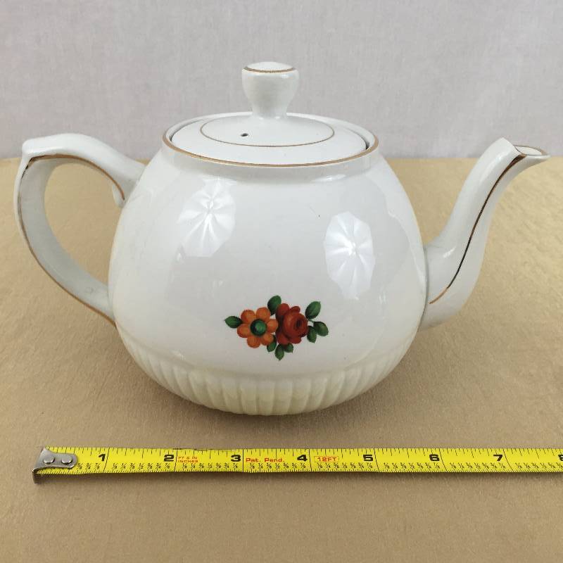 Antique Ellgreave Teapot MAde in England English Woods and Sons Teapot