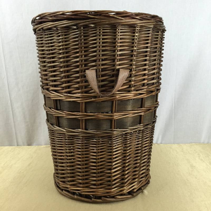 Tall Coco Cove Wicker & Rattan Laundry Hamper Basket with Lid and Handles Jireh Trading