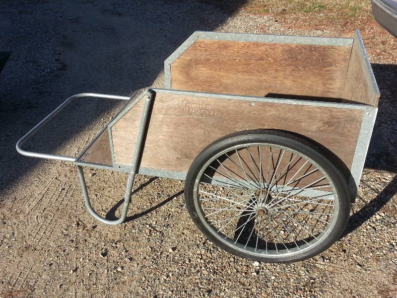 Large Garden Way Cart St. Cloud Estate Auction Lawn & Garden, Tools