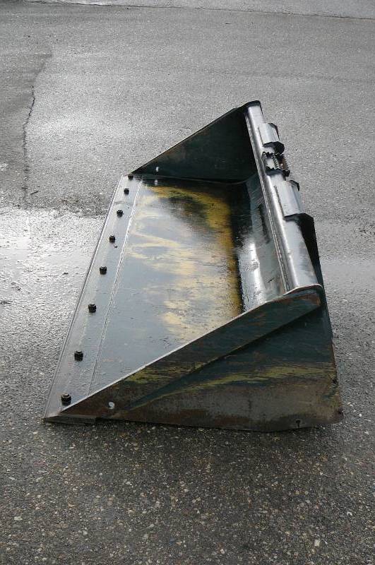 John Deer Bucket Worksite Pro C84 John Deere Skid Steer & Attachments