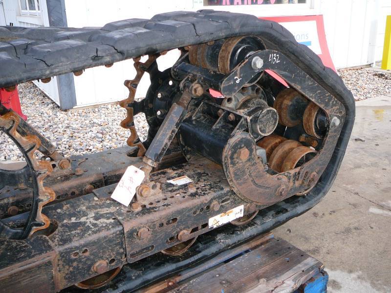 Loegering VTS Track System John Deere Skid Steer & Attachments