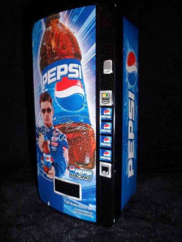 2003 Jeff Gordon #24 1:64 Die Cast Car in Pepsi Vending Machine Tin Box |  December Consignment Auction #2 | K-BID