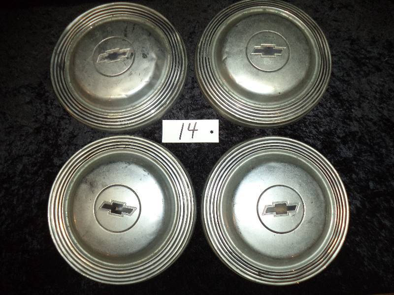 Vintage 1960's Chevy Hubcaps | December Consignment #2 | K-BID