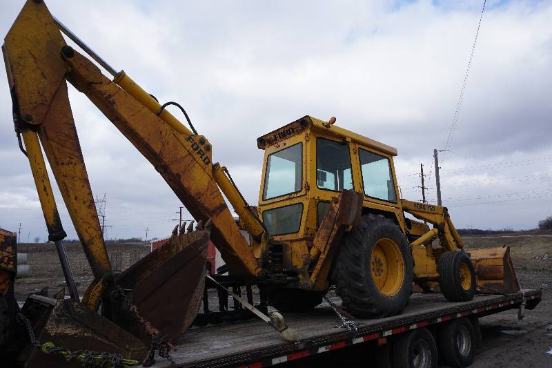 Ford 750 series backhoe attachment #7