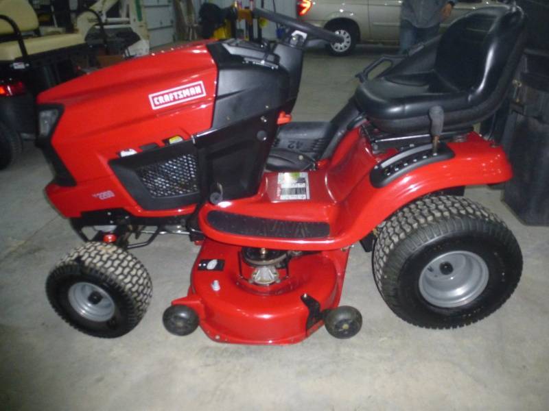 2014 Sears Craftsmen Lawn Tractor NCS Snowmobiles & JDs 2015 KBID