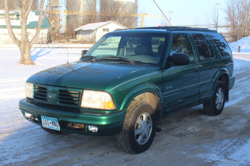 1999 Oldsmobile Bravada Smarttrack Awd Mnautoauctions Com 127 K Bid