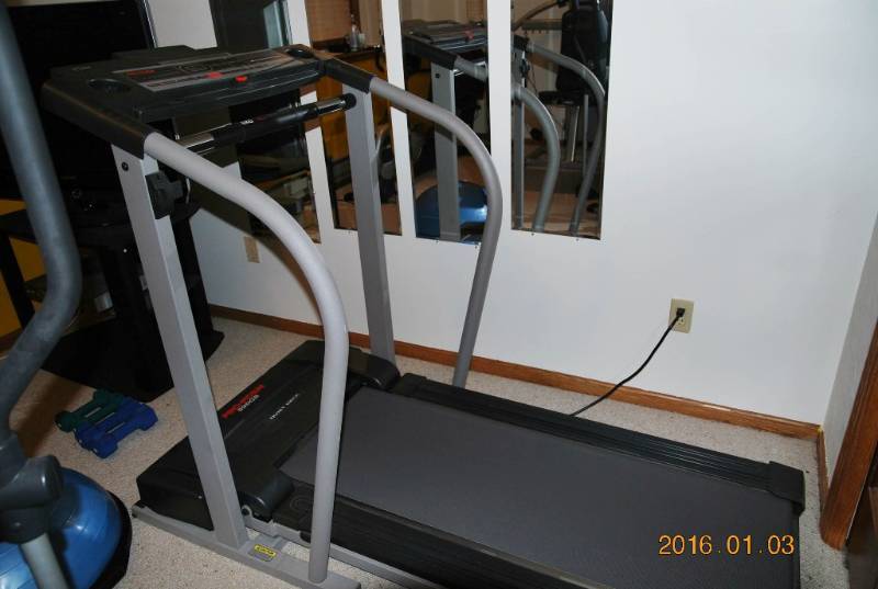 Treadmill Pro-Form 590 QS | BKC - Woodbury High End Estate Auction | K-BID