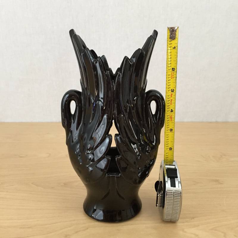 Striking Collectible Royal Haeger Double Handle Black Swan Vase Art