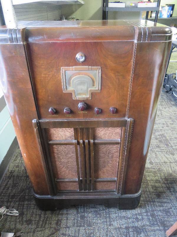 Antique Rca Victor Model 9k2 Magic Voice Vintage Radios K Bid Antique Rca Victor Model 9k2 Magic