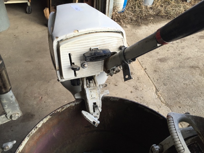 7.5 hp SEARS ROEBUCK AND CO. Outboard motor Outboard boat motors