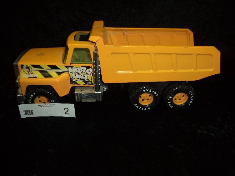 nylint construction toys