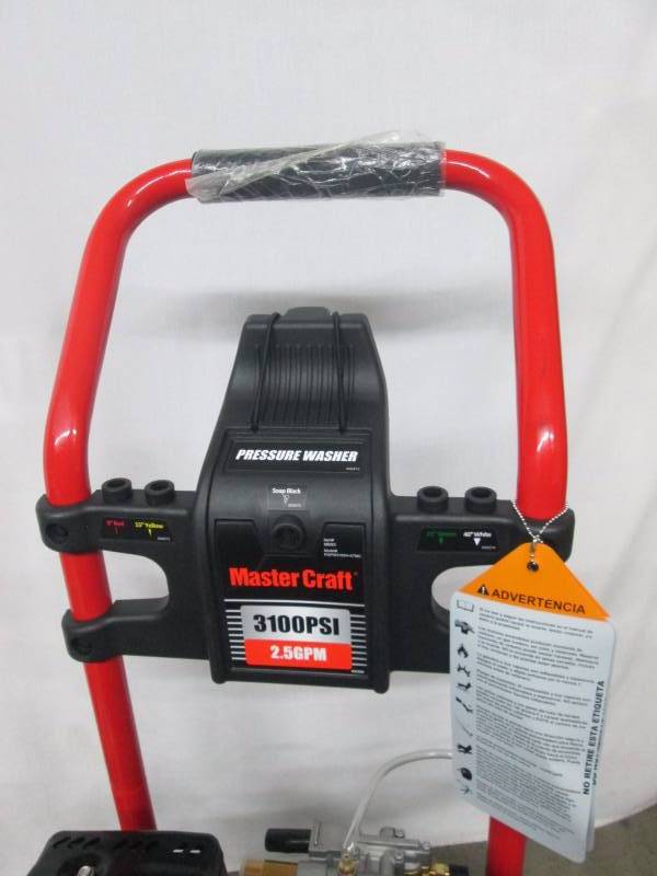 Master Craft 3100 PSI Gas Pressure Washer February Store Returns 3