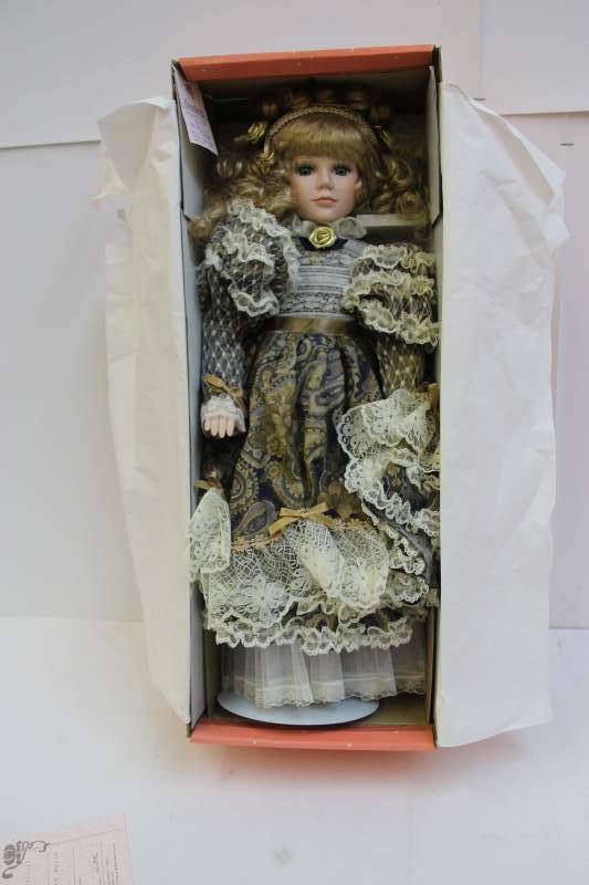 bradley's collectible dolls