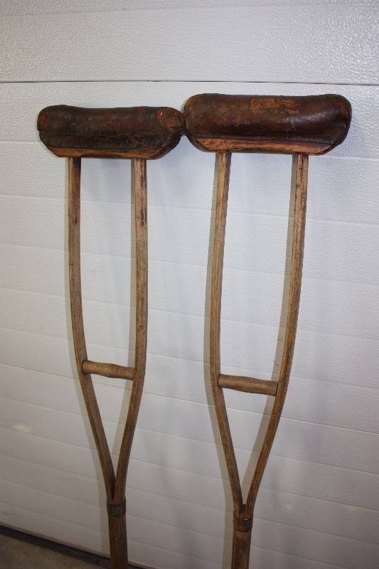 Antique Crutches Red Shed Sales KBID