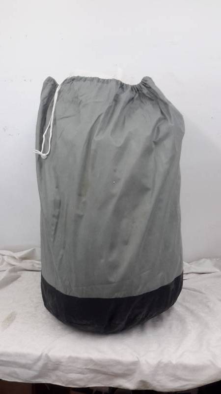lot 6 image: RVcamper cover