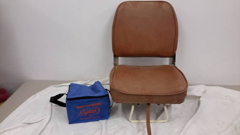 lot 23 image: Boat seat and cooler
