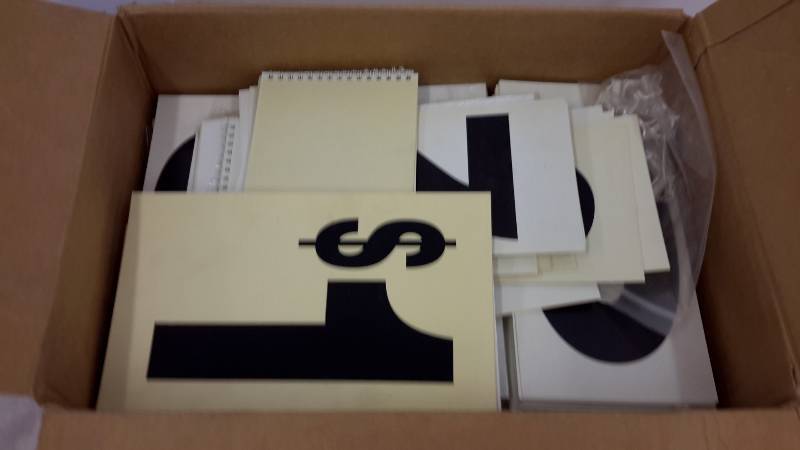 lot 59 image: Box of numbers