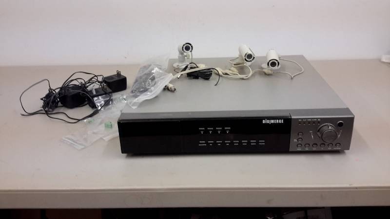 lot 96 image: Surveilance system