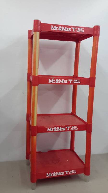 lot 104 image: Shelving