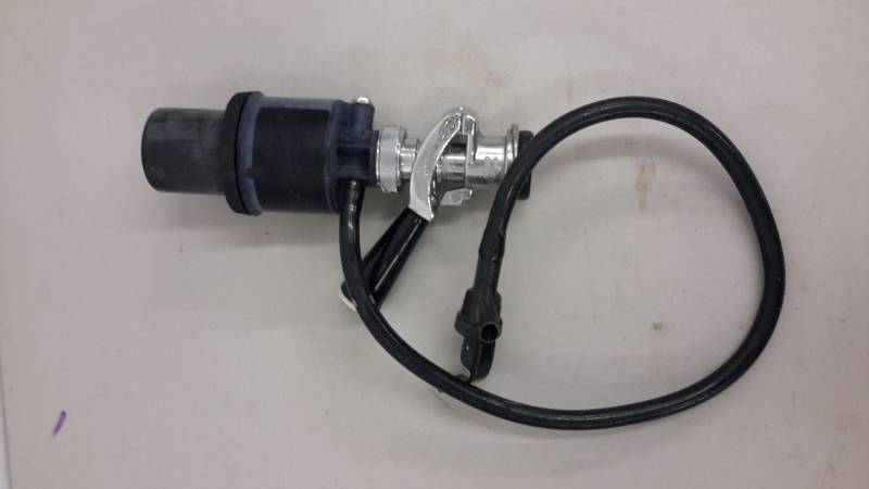 lot 108 image: Bronco pump