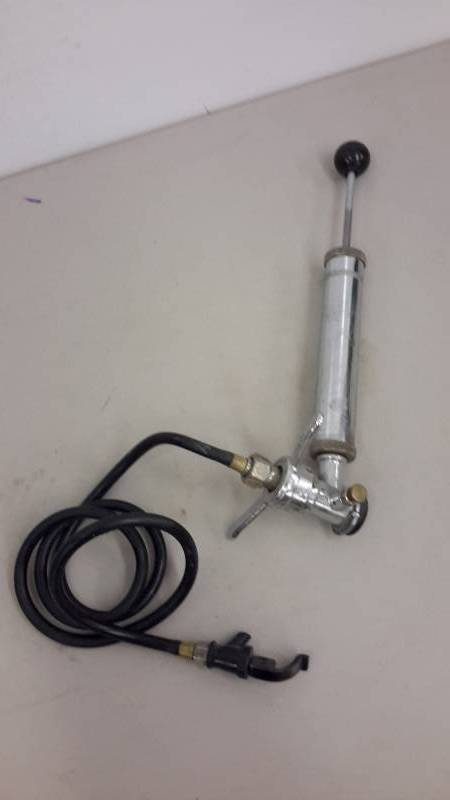 lot 109 image: Tap and hose