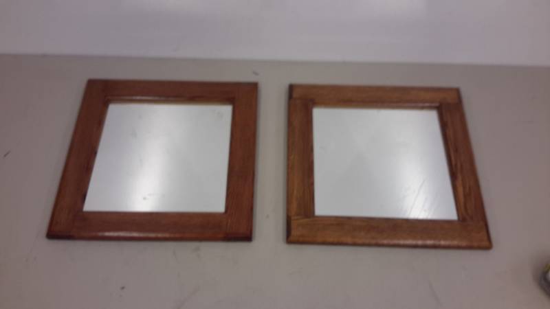 lot 128 image: Framed mirrors