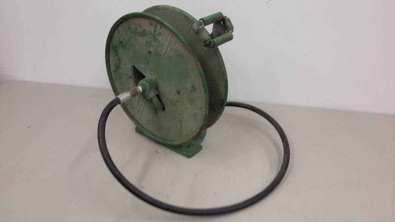 lot 135 image: Hose reel