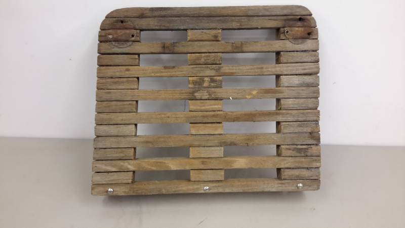 lot 141 image: Boat Deck