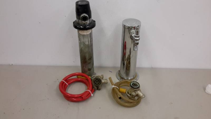 lot 186 image: Bar taps