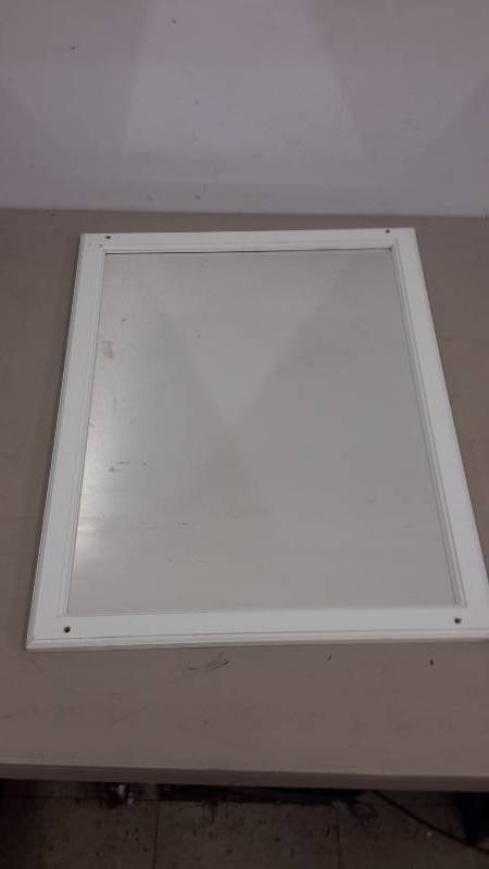lot 191 image: Mirror