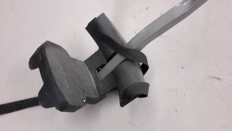 lot 205 image: Golf bag caddy