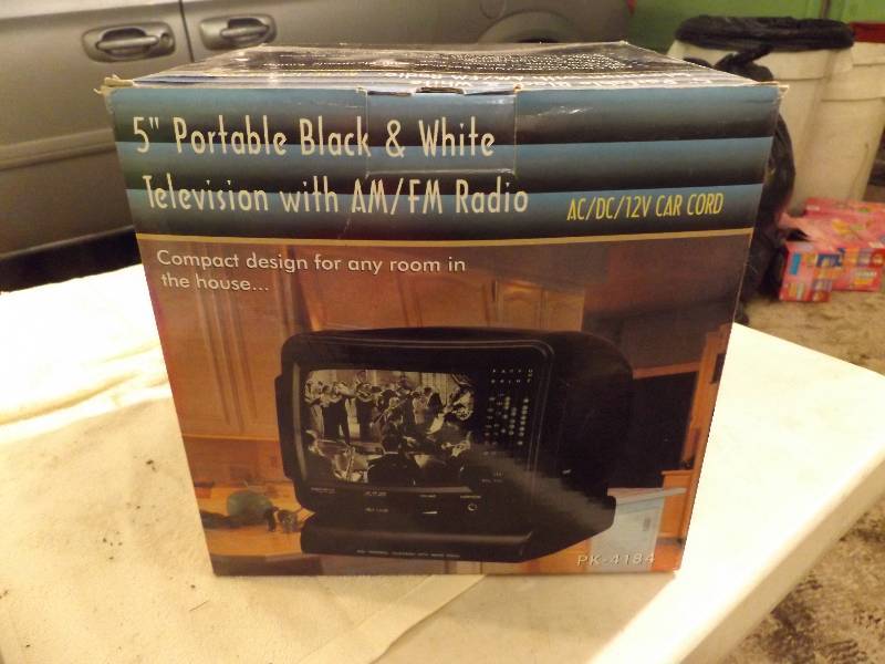 lot 62 image: Portable TV