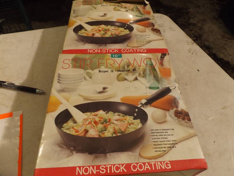 lot 78 image: 2 Stir Fry Woks
