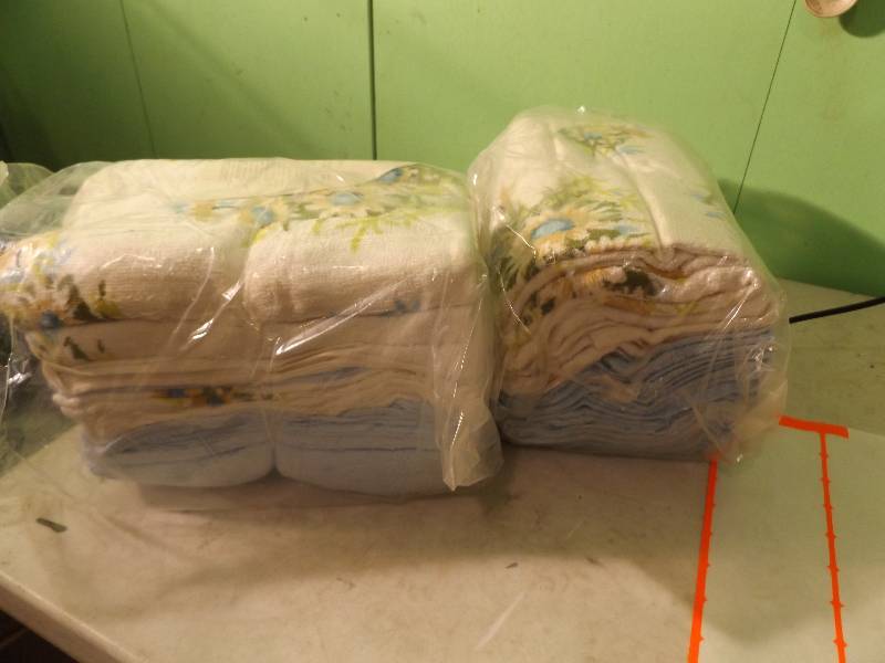 lot 89 image: Hand Towels