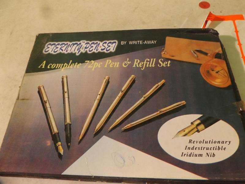 lot 92 image: Ink Pen Set 72 Pieces