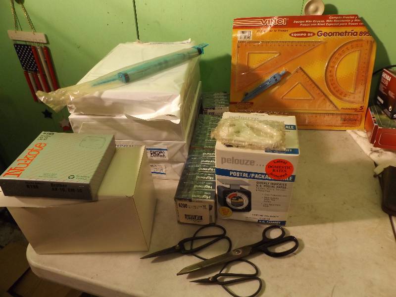 lot 104 image: Office Supplies