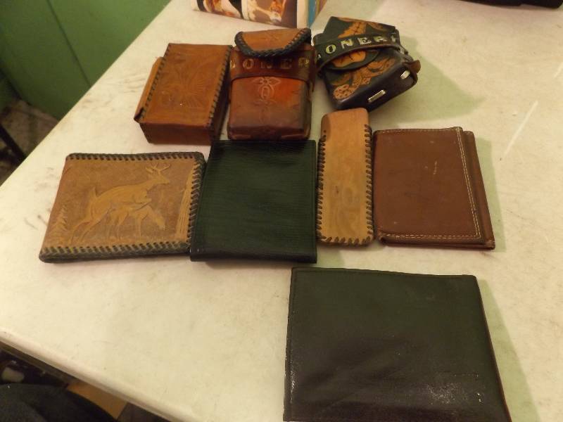 lot 135 image: Leather Wallets